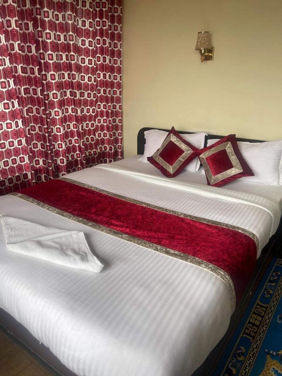 Hotel The Holy Birth 拉明德 外观 照片