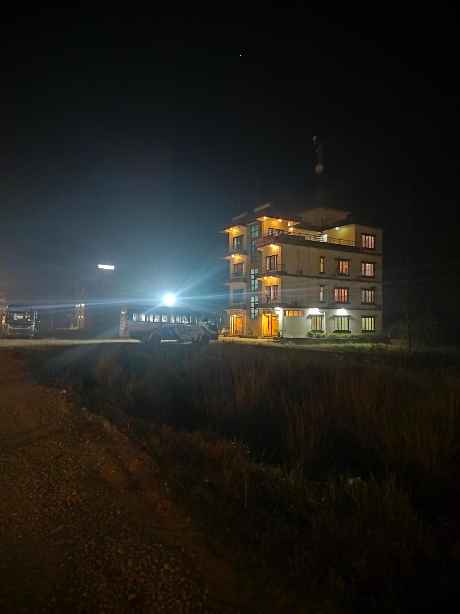 Hotel The Holy Birth 拉明德 外观 照片